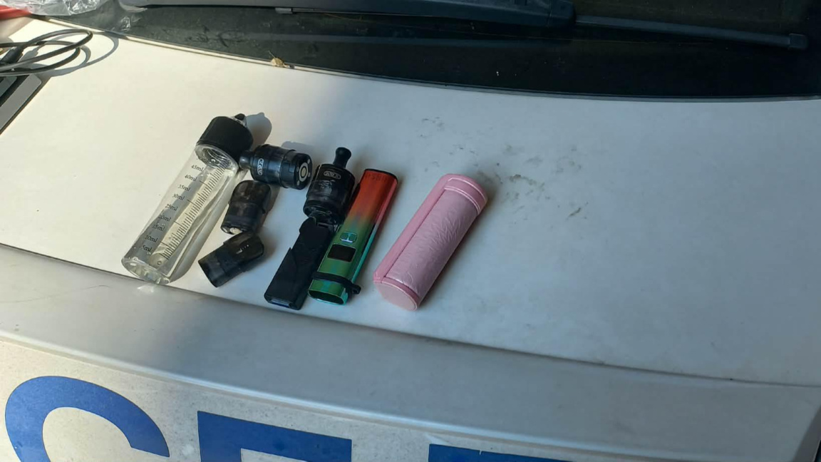 18-годишен засечен с дрога в училище