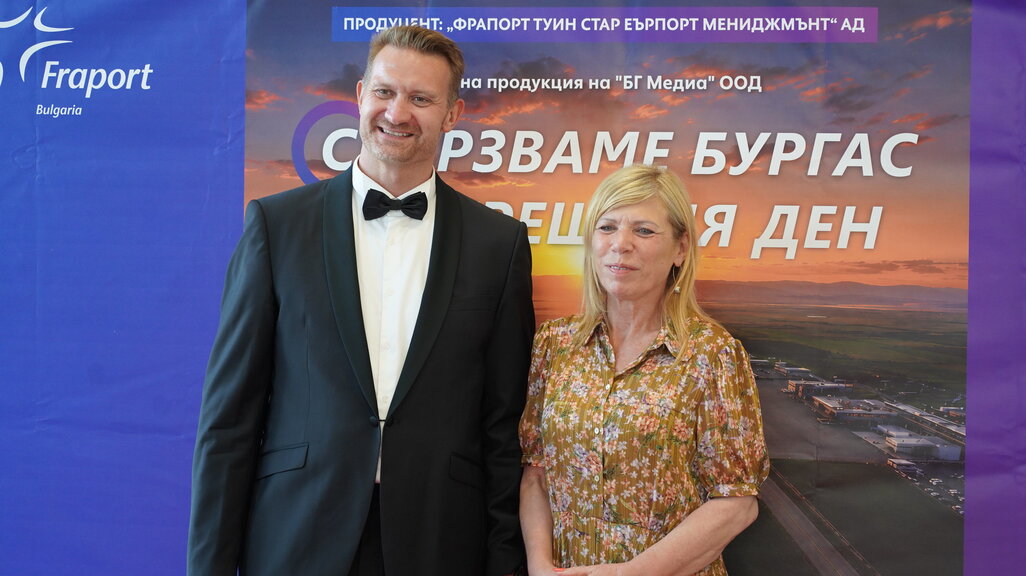 Михаел Ройш и зам.-кметът Диана Саватева