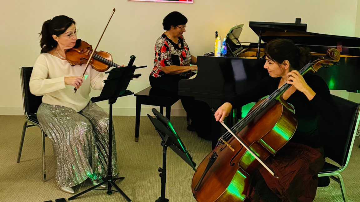 Емилия Симеонова, Пенка Кунева, Ирина Чиркова