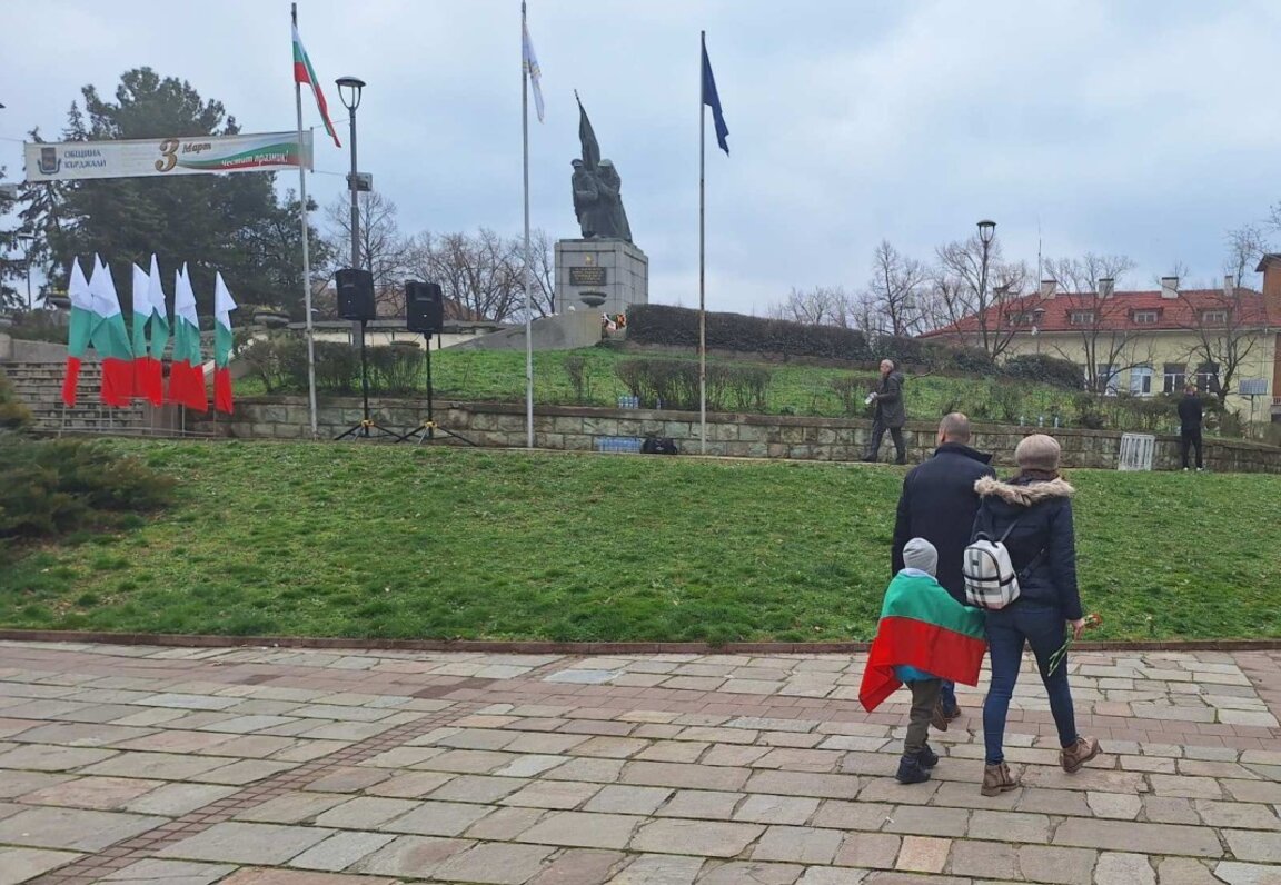 Облачно ще бъде времето на 3 март