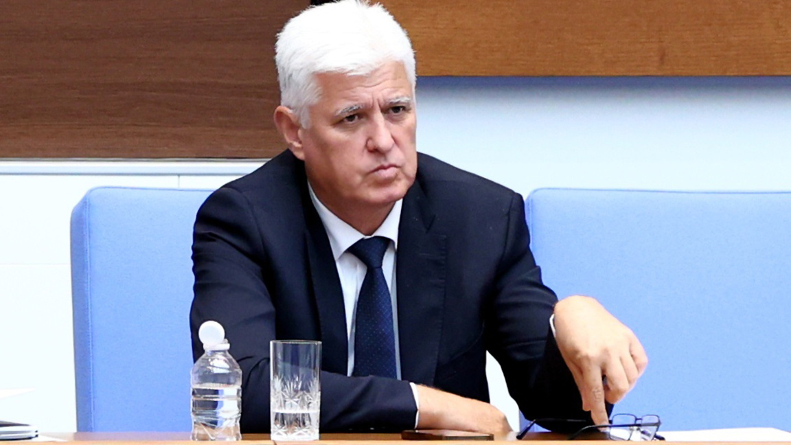Stoyanov: Ucrania no utiliza el An-30 búlgaro reparado por “Ukrainmash”