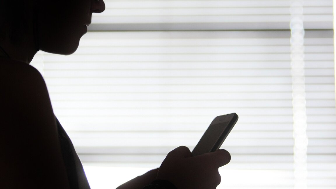 Сигнали за бомби в училище