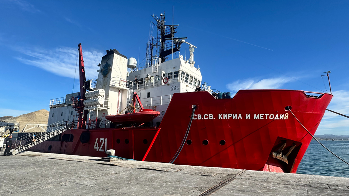 В Сантос посрещат кораба "Св. Св. Кирил и Методий" на 8 март