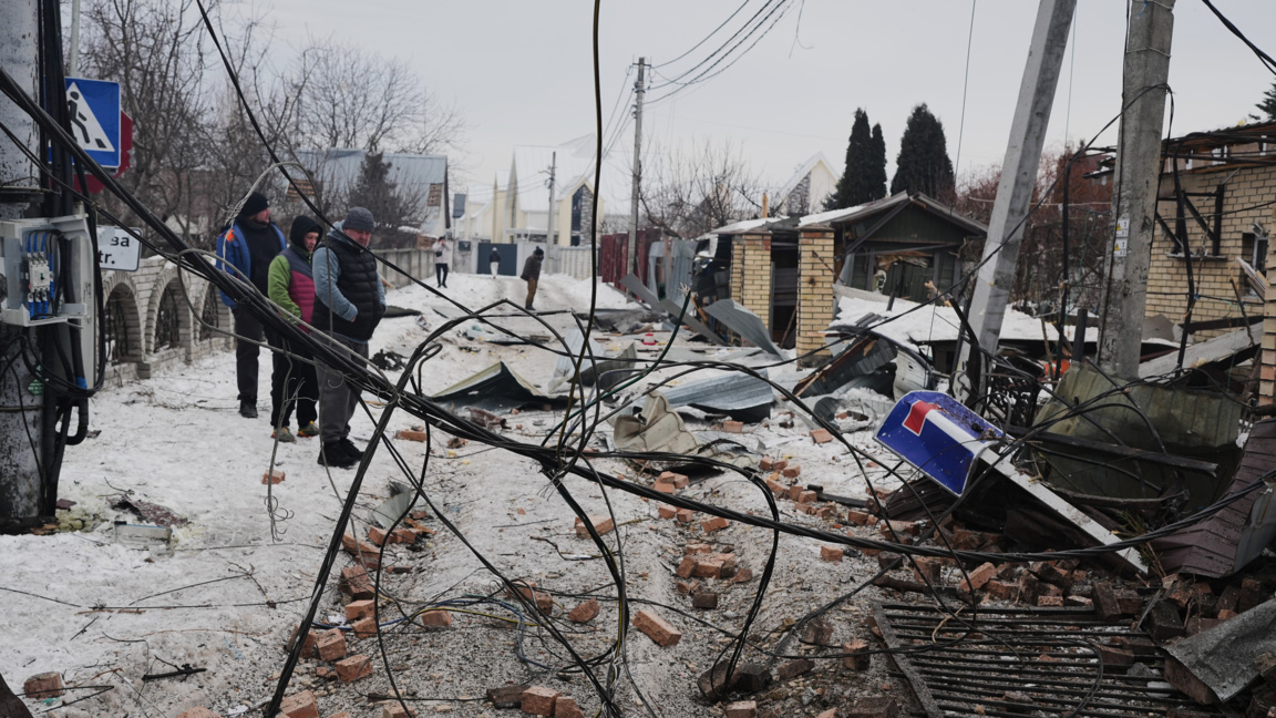 Поражения по жилищнви сгреди след руско нападение с дронове в Киев на 22 февруари 2026 г