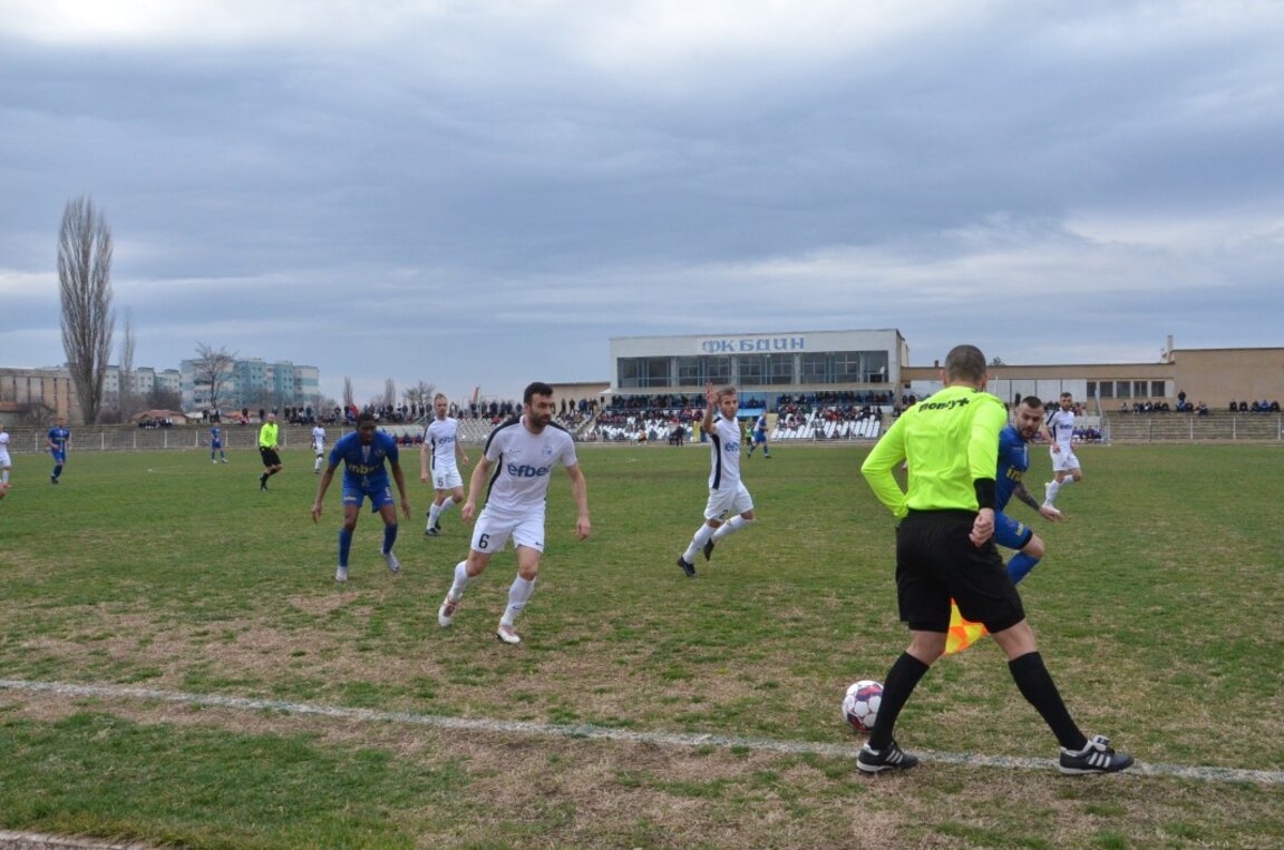 Определиха съдиите за мача на "Бдин" с "Дунав"