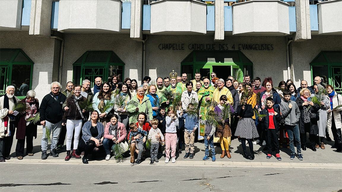 Сънародниците ни в Париж посрещат Цветница с особена радост