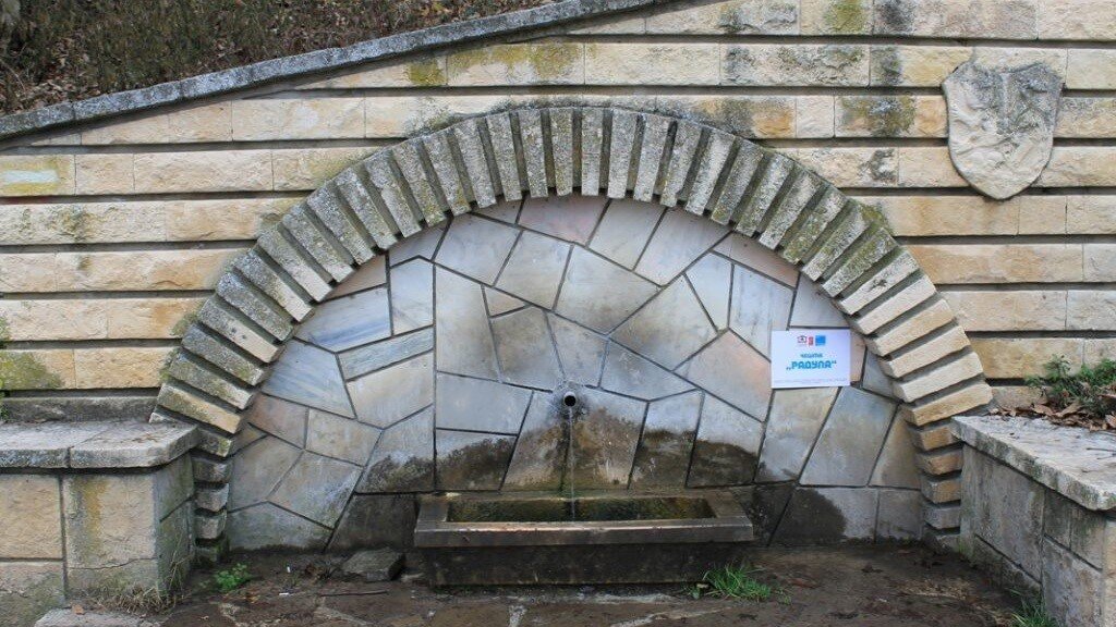 Водата от четири чешми не е годна за пиене