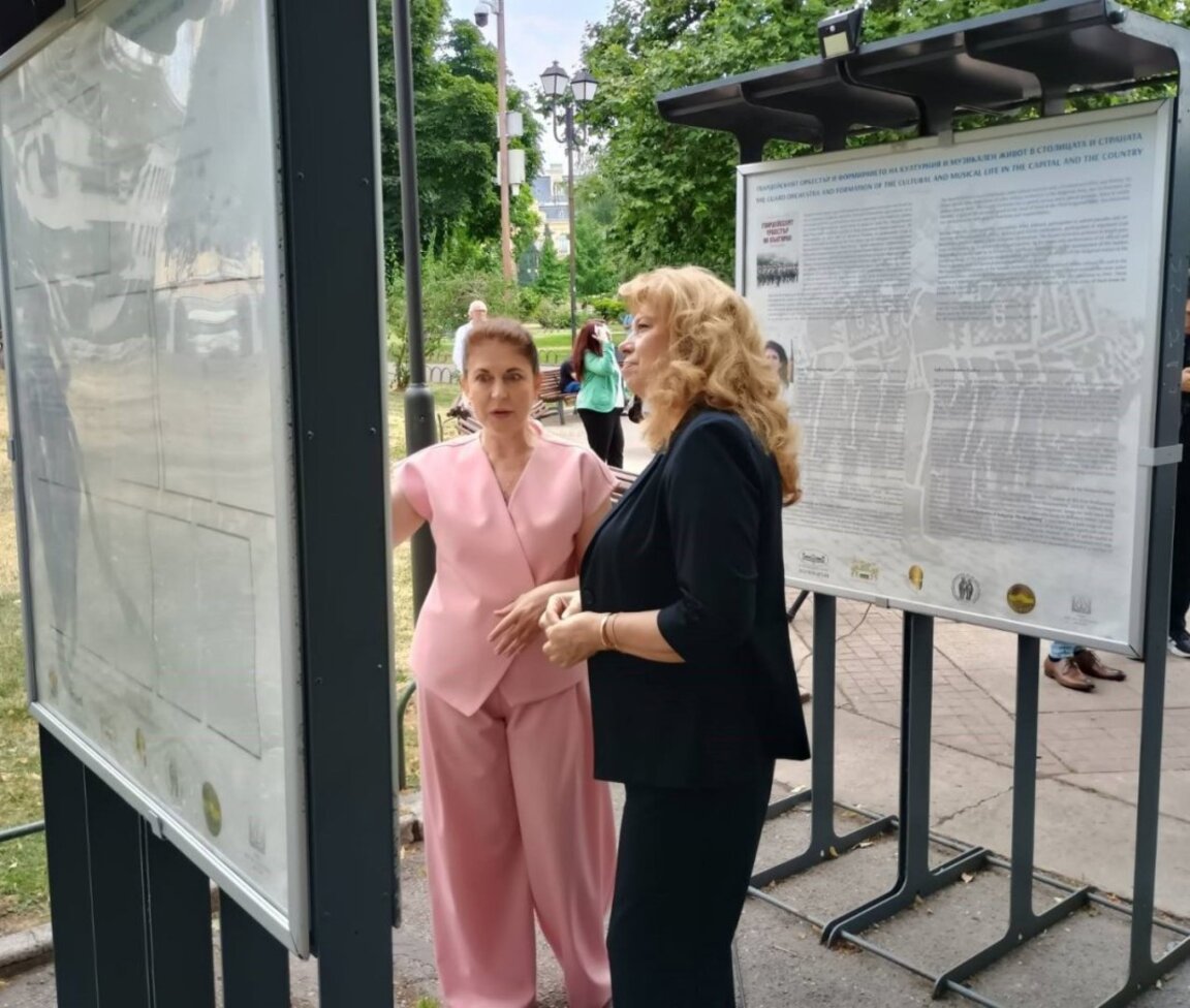 д-р Галя Грозданова - Радева и Илияна Йотова