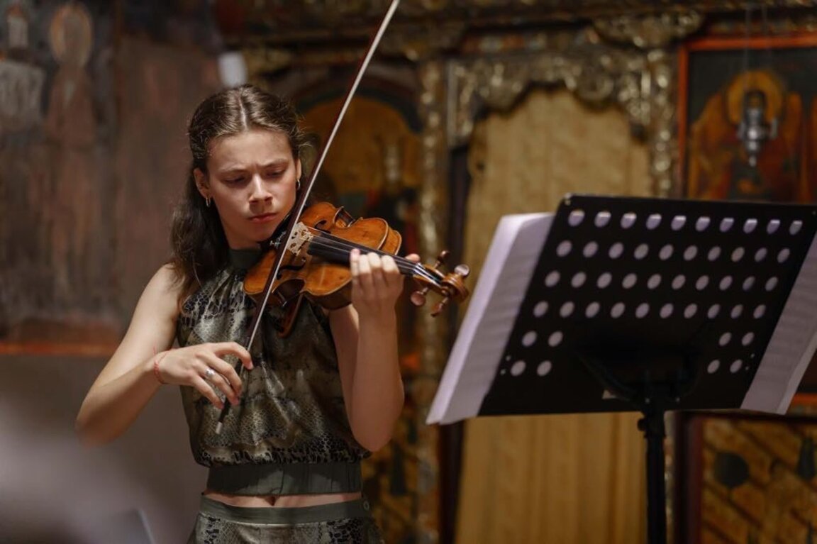 Яна Местдаг