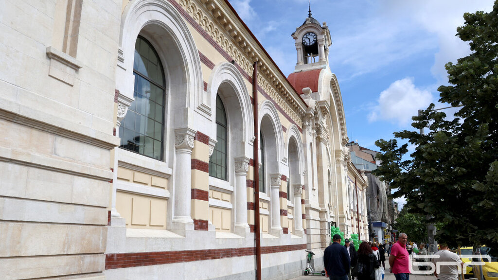 Отцепиха района около Халите в София заради празна раница