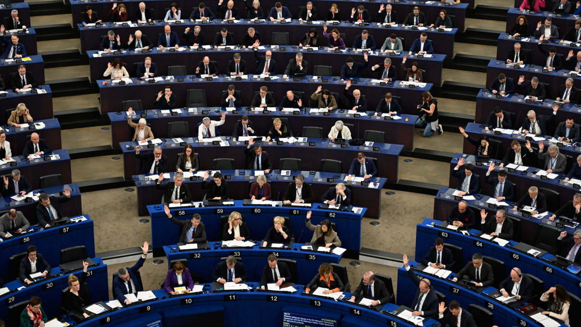 EU-Parlament fordert Skopje auf, Gewalt gegen Bulgaren umfassend zu untersuchen