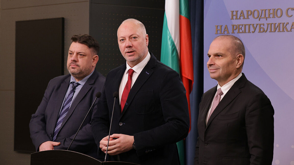 2025'te vergiler yükselmeyecek, leva- avro kuru değişmeyecek