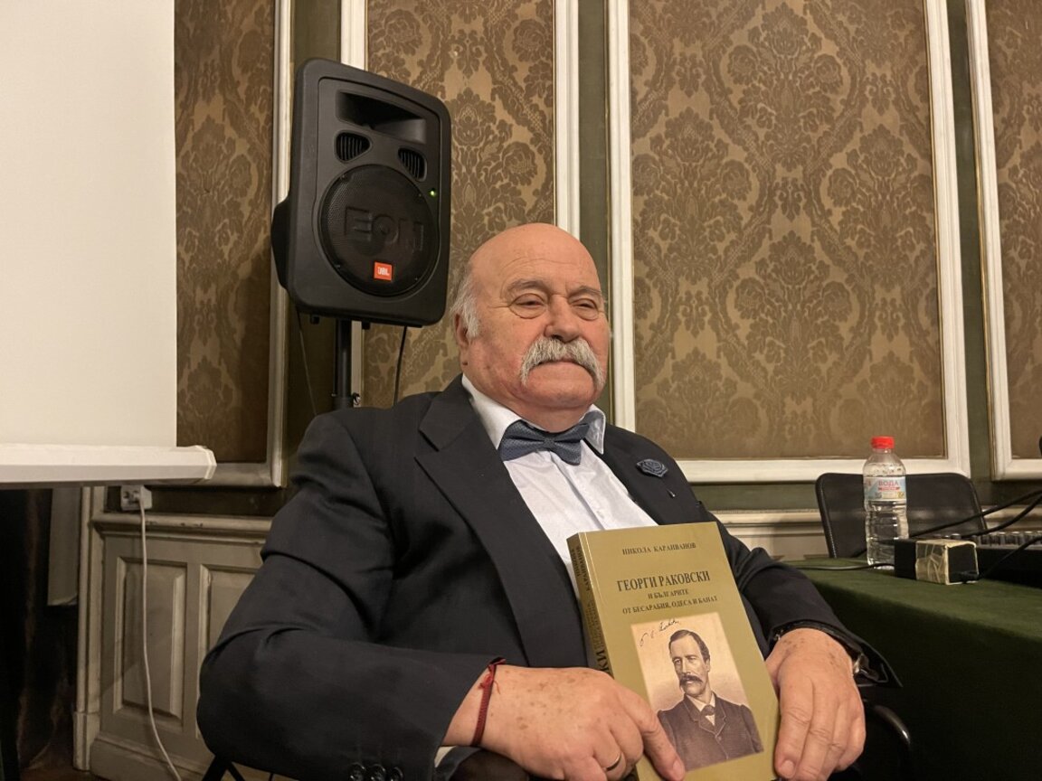 Никола Караиванов