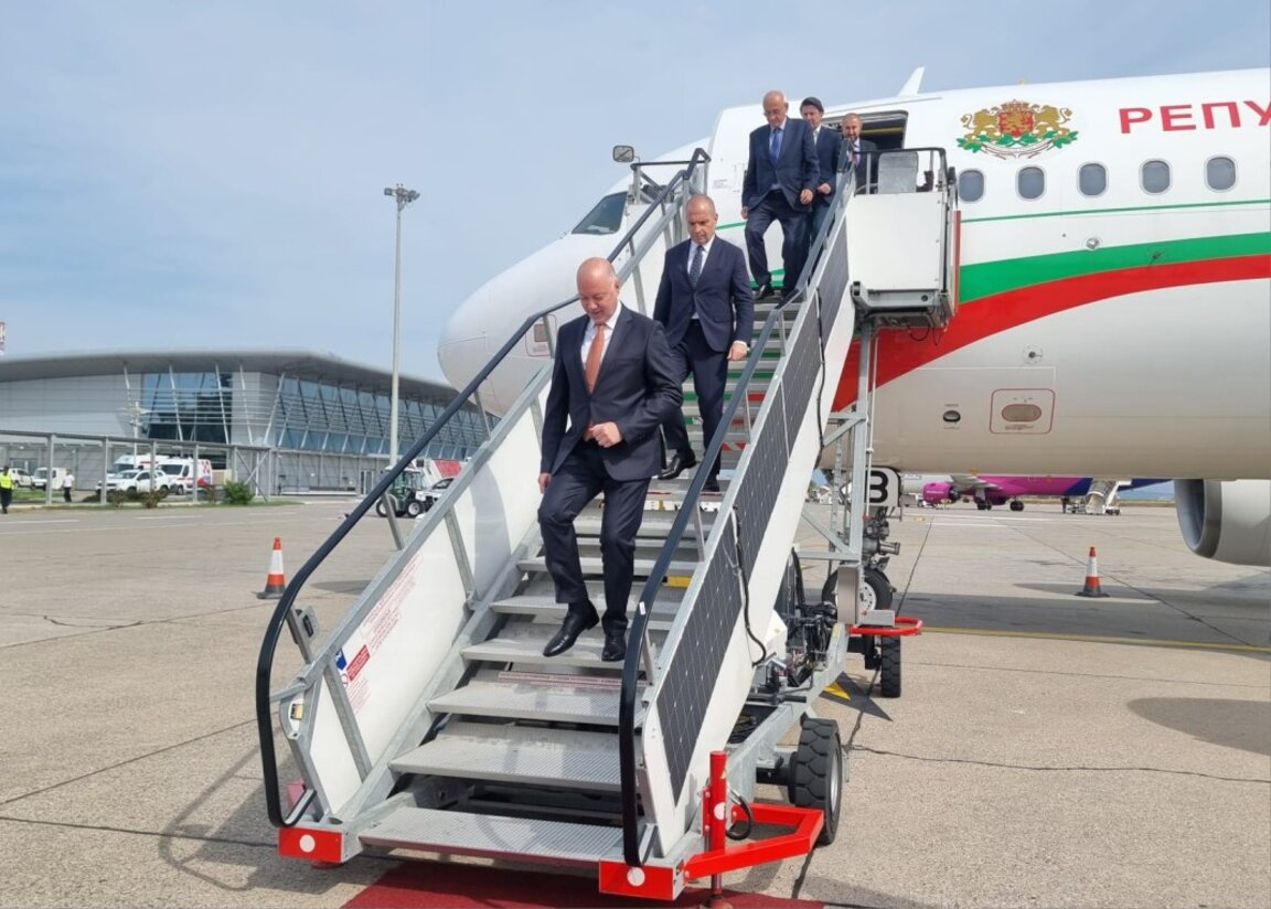 Започва двудневното посещение на Желязков и министри в Черна гора