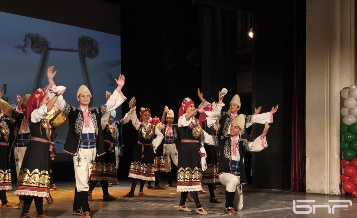 Концертът на Дома на културата за Деня на Кърджали – феерия от музика и танц