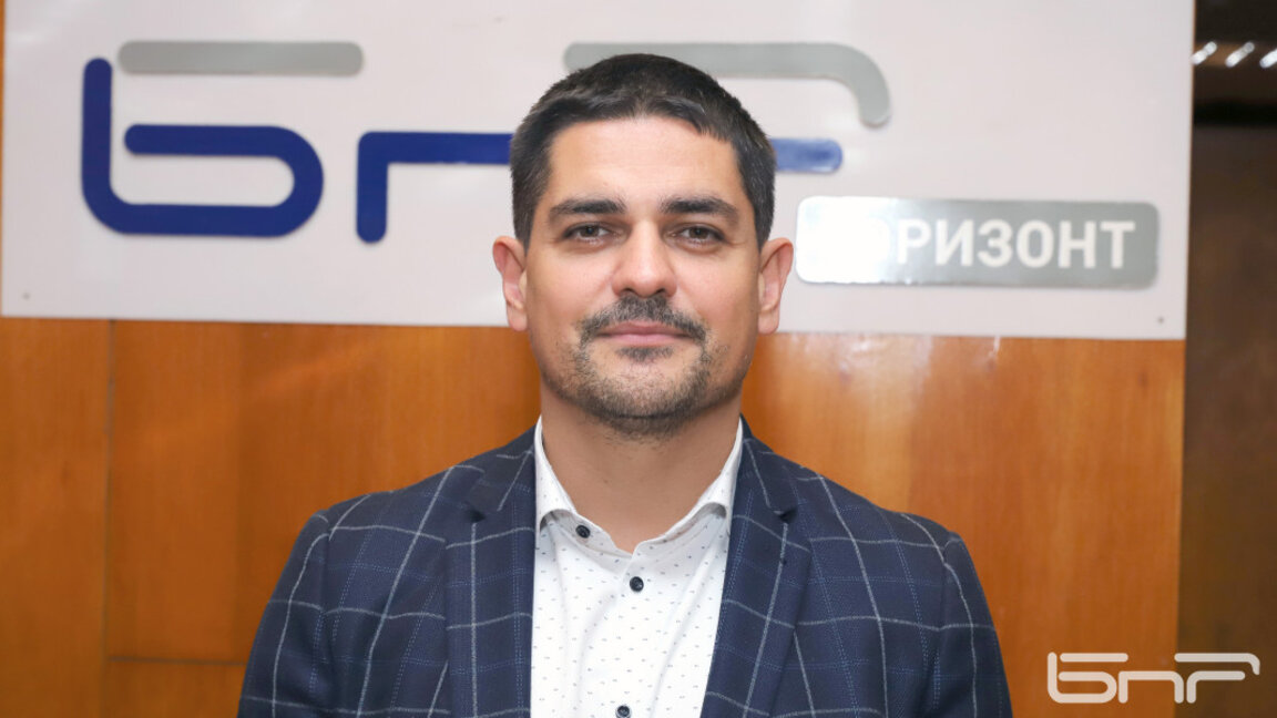 Радостин Василев