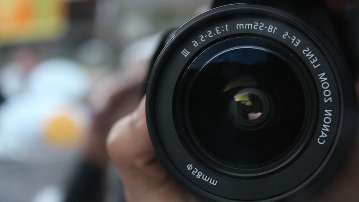 Фотожурналист: Добрата снимка не може да прикрие лошия политик