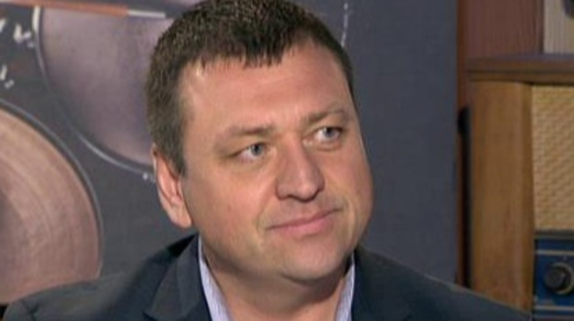 Себайтин: Не може чрез диктат от улицата да се определя формулата на властта