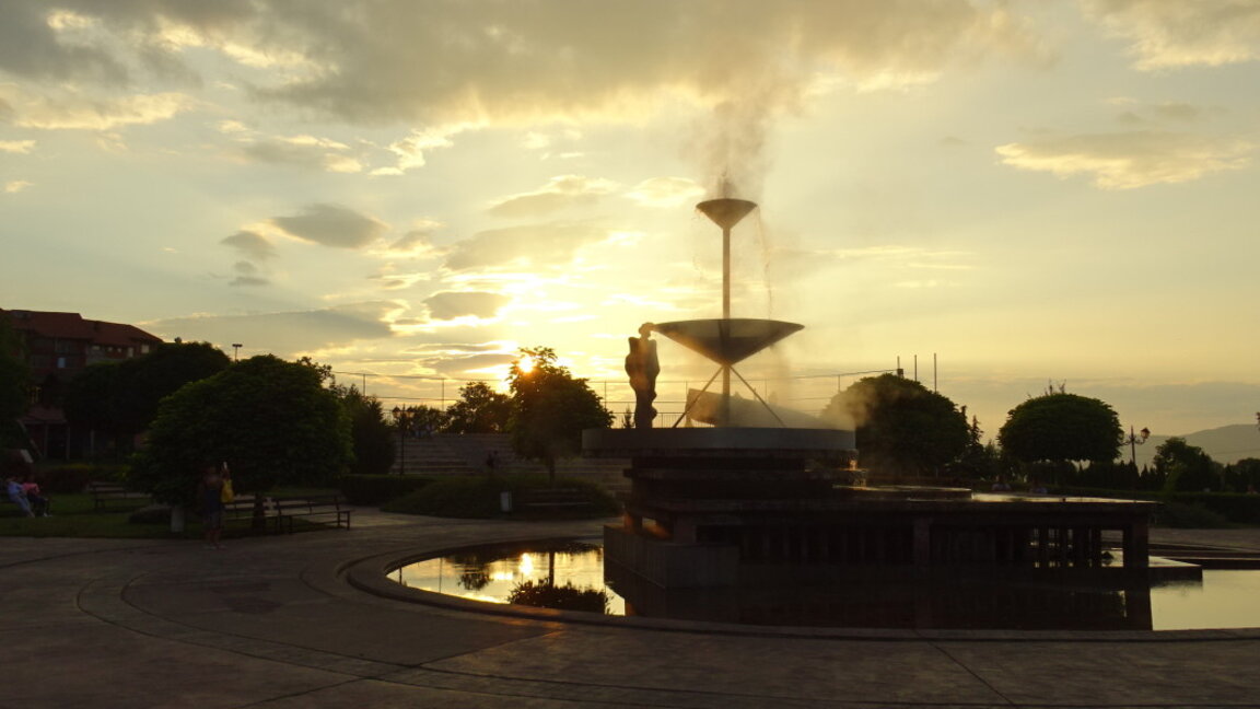 The hot geyser fountain in Sapareva Banya