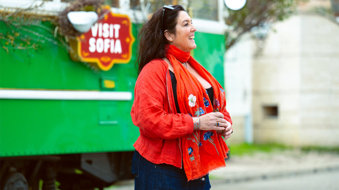 Sofya, Bettany Hughes ile "Dünyanın En Büyük Şehirleri" belgeselin bir parçası 