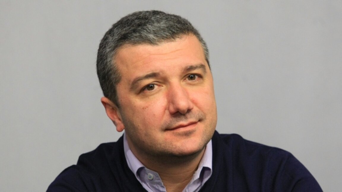 Драгомир Стойнев
