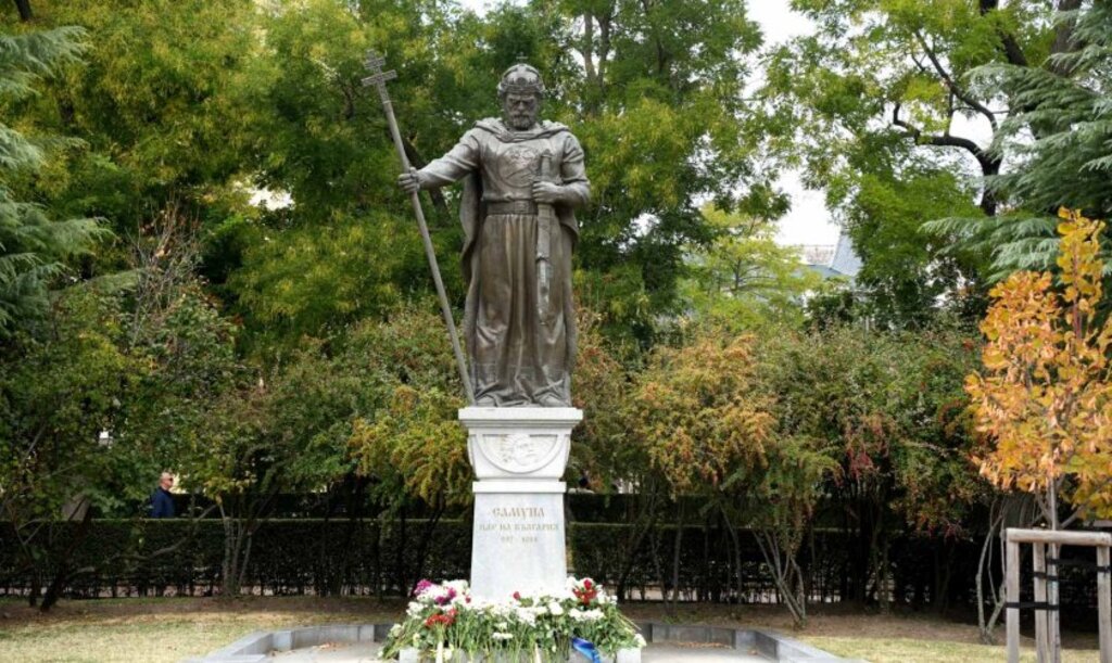 След хилядолетие цар Самуил се завръща в България с държавни почести