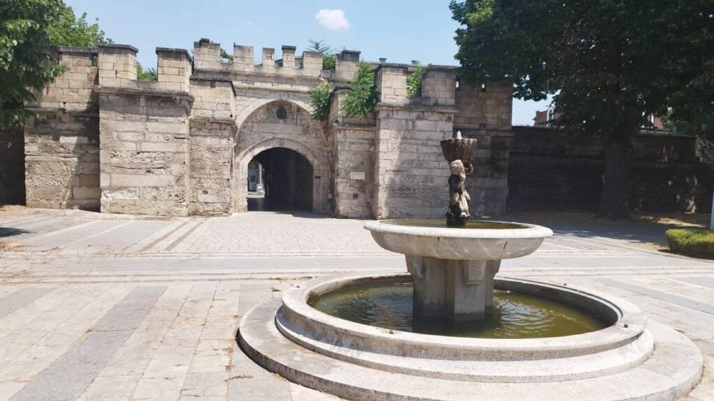 Vidin Osmanlı döneminden kalan mimari eserlerle dikkat çekmektedir