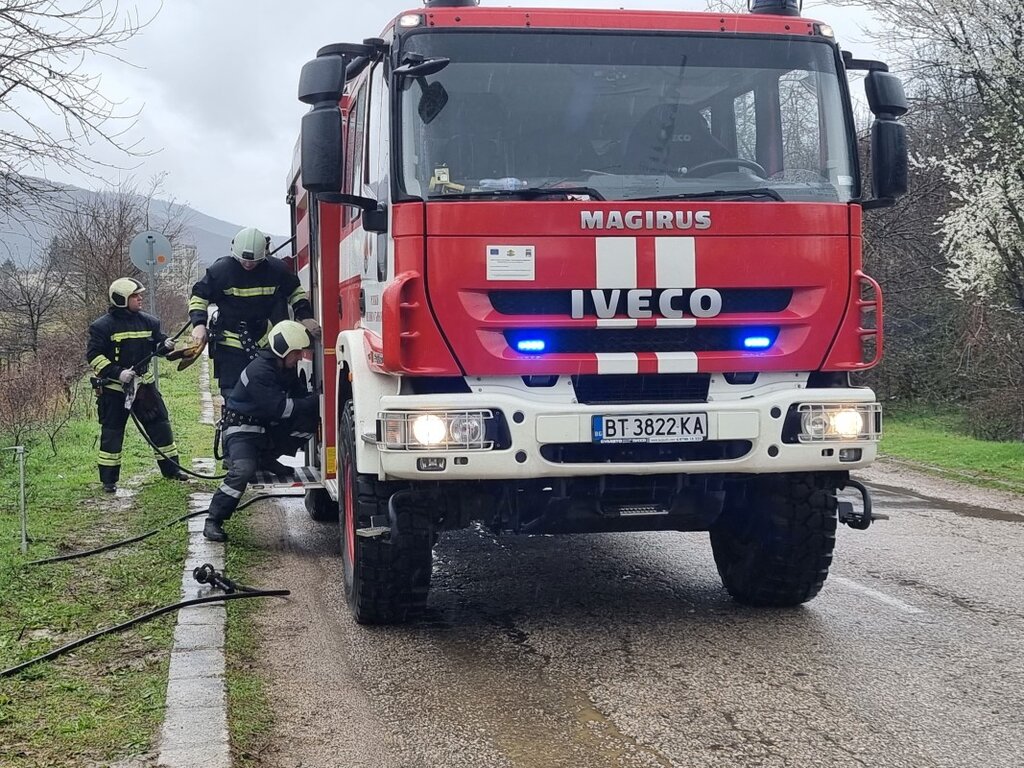 Обстановката в Бургаска област е спокойна, няма активни пожари