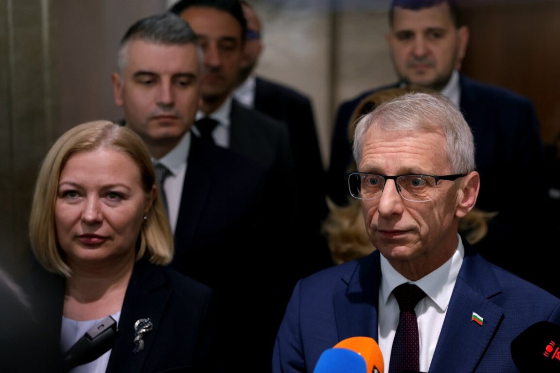 Николай Денков и Надежда Йорданова