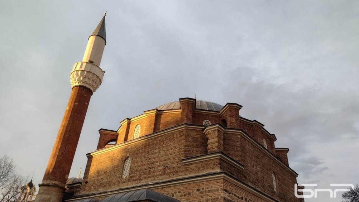 Cuma öğleden sonra