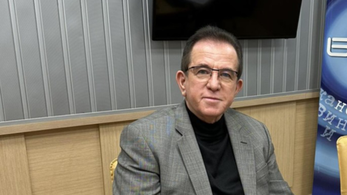 Гюнер Тахир