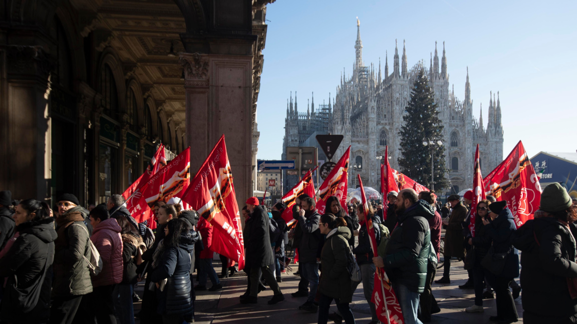 Италия блокирана от стачка във въздушния и жп транспорт