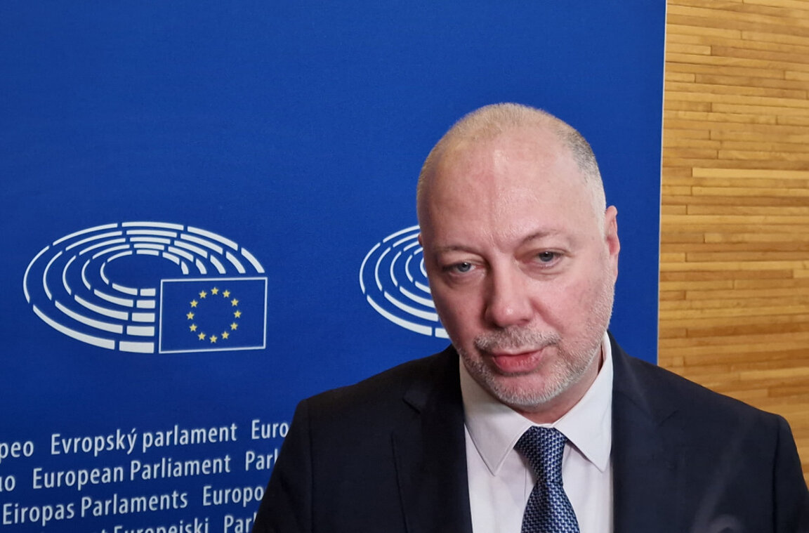 Premier Rosen Zhelyazkov