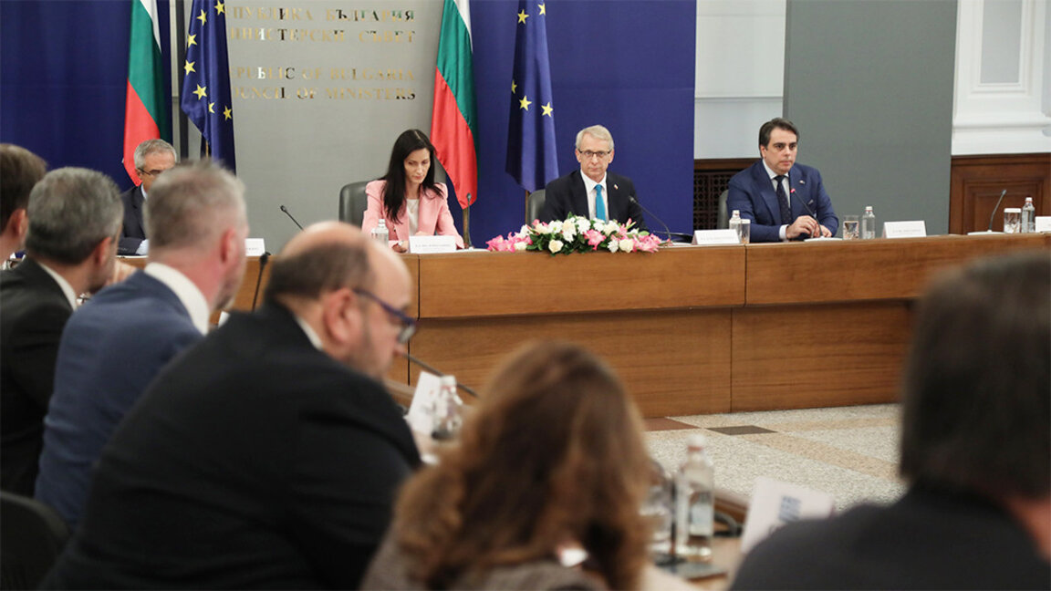 Qeveria ndaj ambasadorëve të BE-së: Taksa për gazin rus prek vetëm Gazpromin