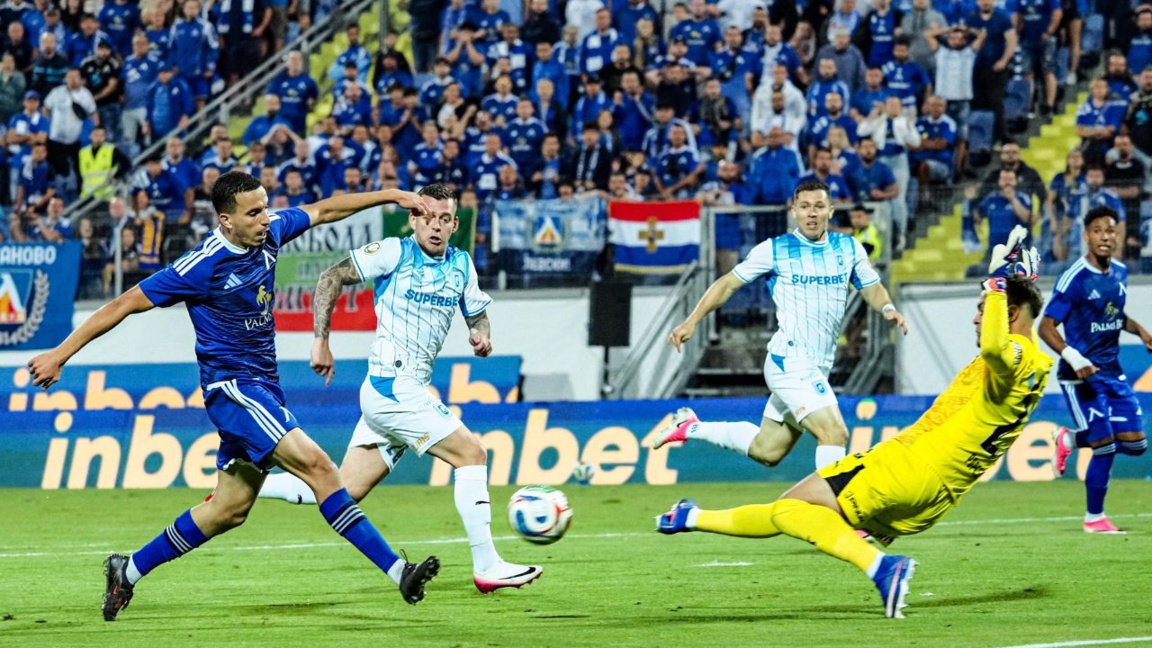 "Levski“ mposhti me 1:0 kampionin rumun të futbollit, “Universitatea”