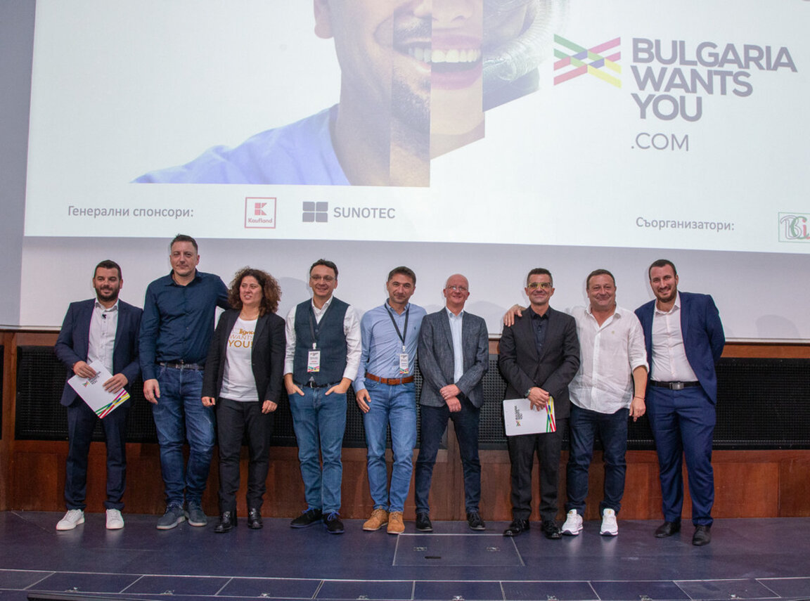 Peste 95% dintre participanții la forumul ”Bulgaria te dorește” de la Londra spun că se gândesc să se întoarcă în Bulgaria