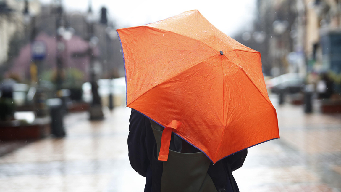 On April 1 the weather will be cloudy with precipitation