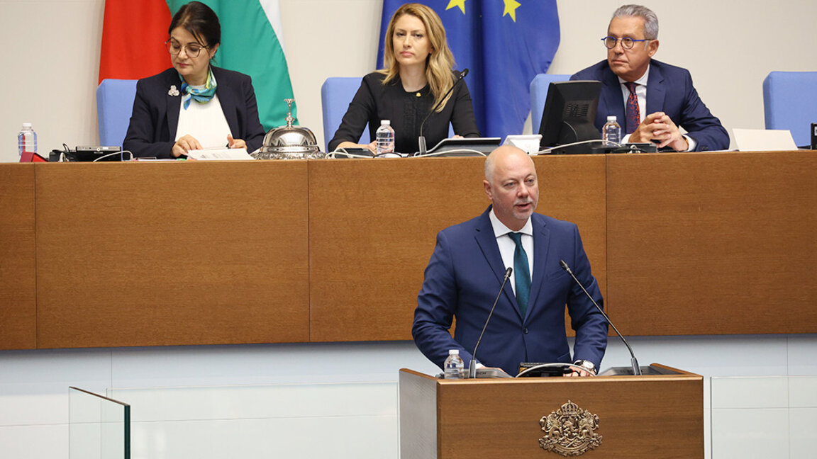 Parlament lehnt Kabinettsentwurf von GERB-SDS ab