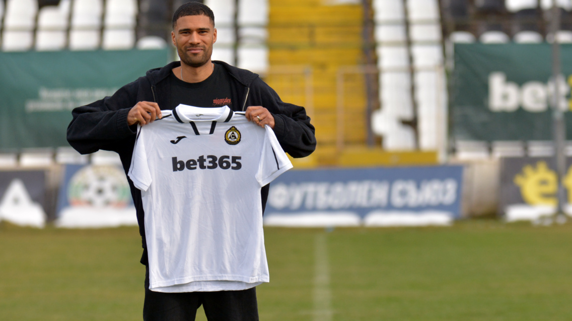 Славия привлече Дейвид Малембана