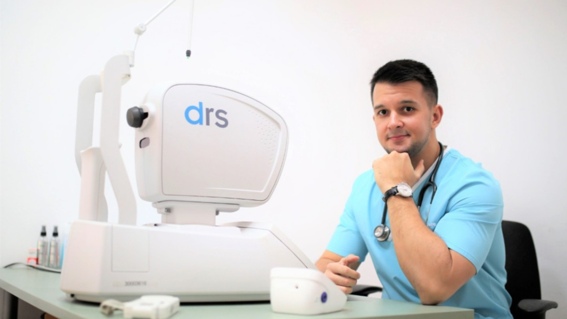 Доц. д-р Явор Асьов