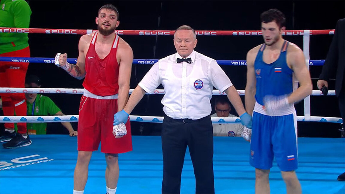 Boxe: Un Bulgare de 23 ans sacré champion du monde...