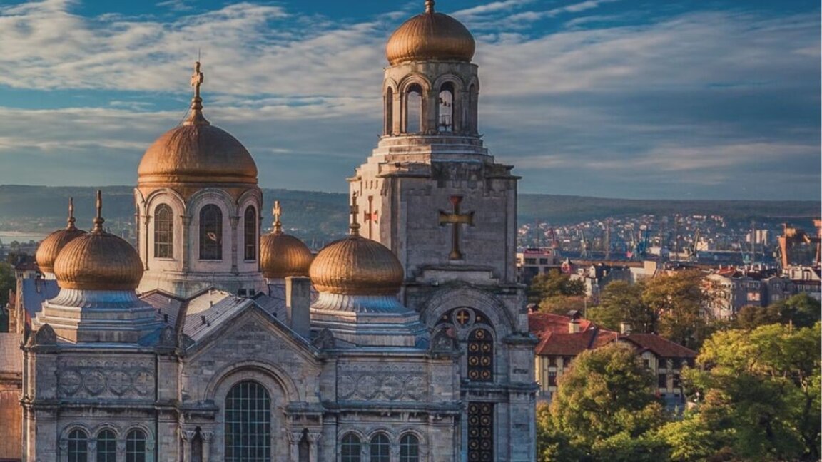 Промени в движението в центъра на Варна на 22 септември