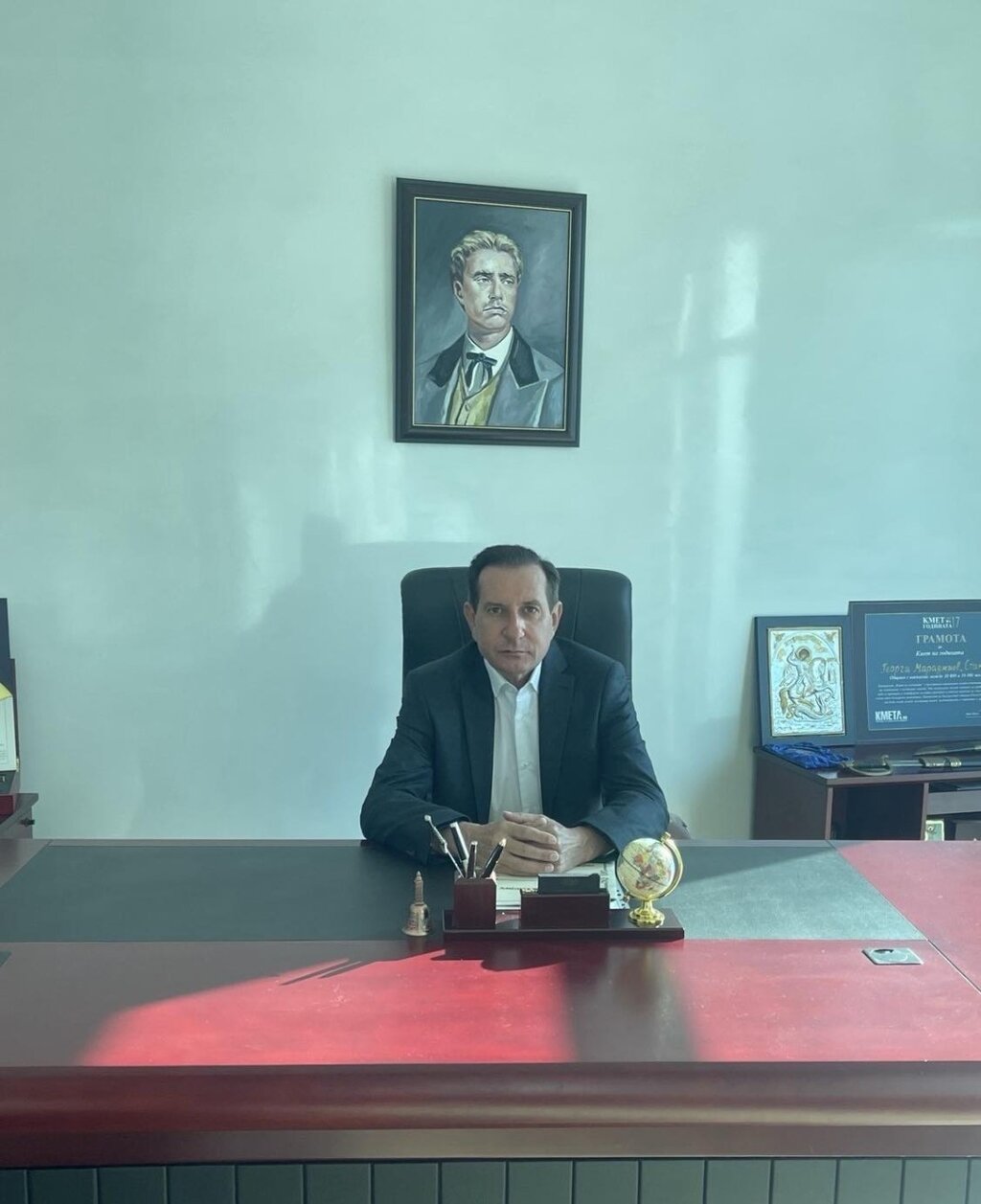 ГЕРБ срещу ГЕРБ - Мараджиев поиска оставката на зам.- областния Ташков