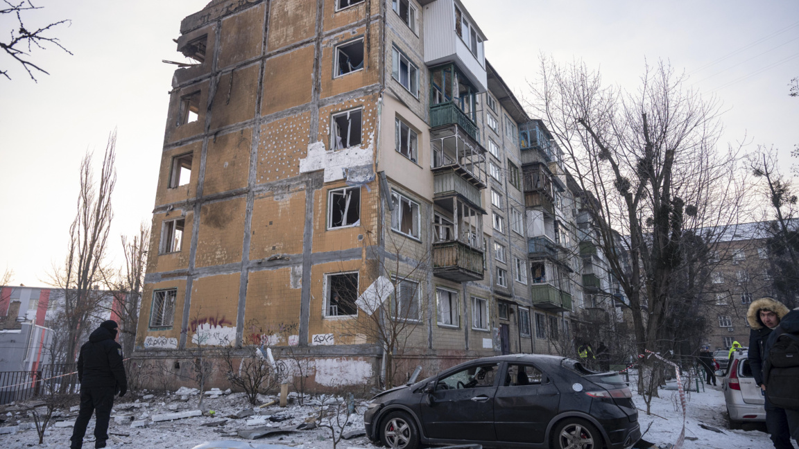 Ударена от руски дронове сграда в Киев, Украйна, 3 февруари 2026 г.