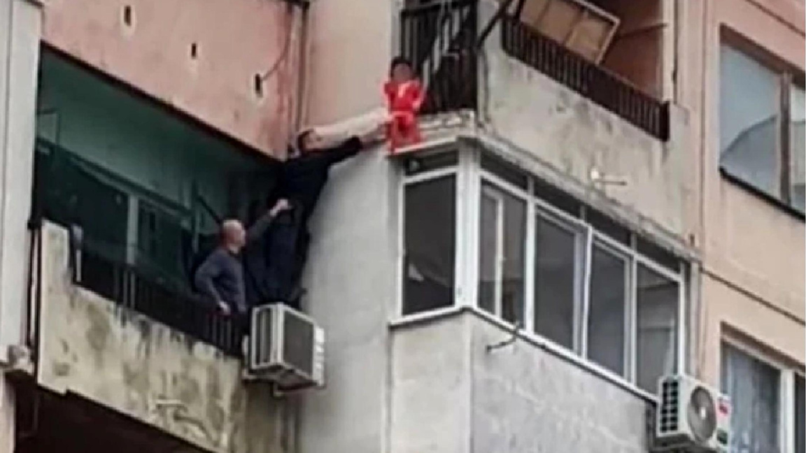 Има хипотеза, че 3-годишното дете в Ямбол е оставено умишлено на терасата