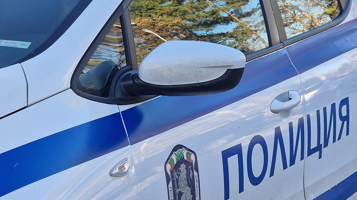 Кола блъсна млада жена на пешеходна пътека в Стара Загора