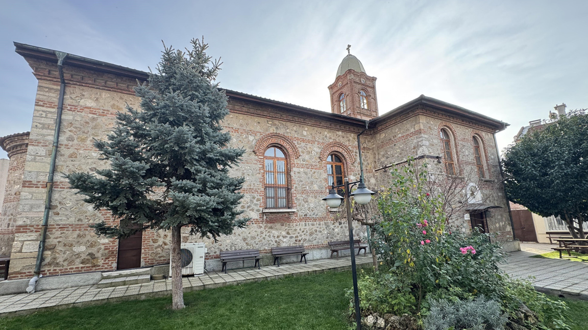 Metropolita griego prohibió una liturgia en búlgaro en Edirne 