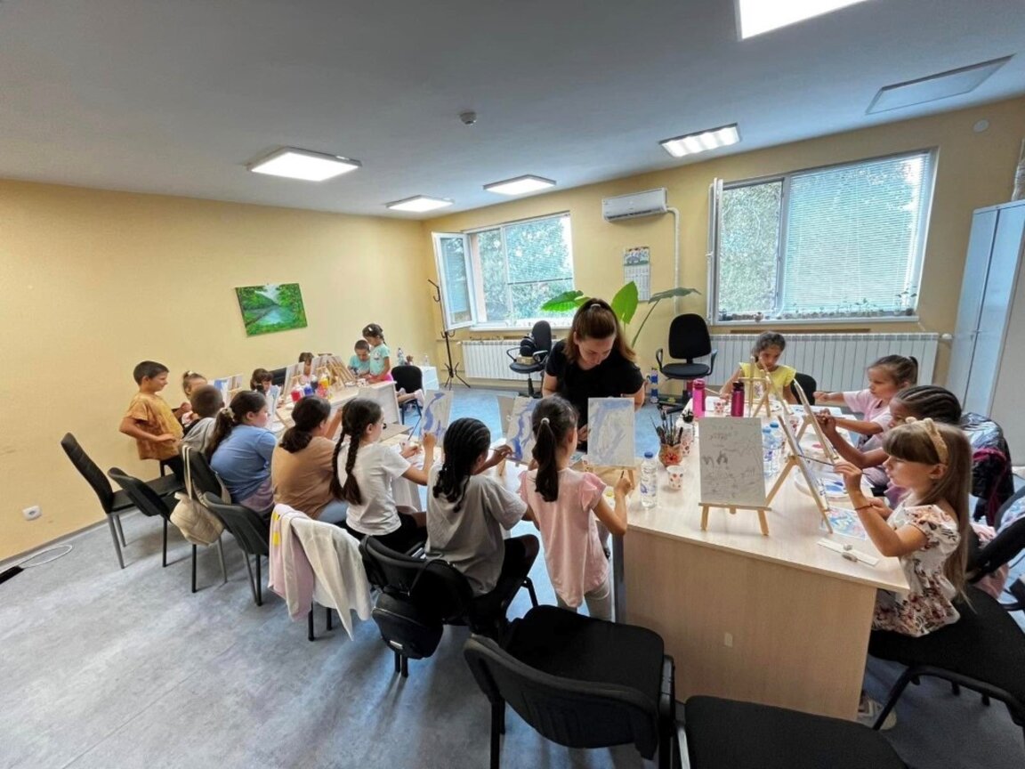 Лятна занималня радва децата в Мездра