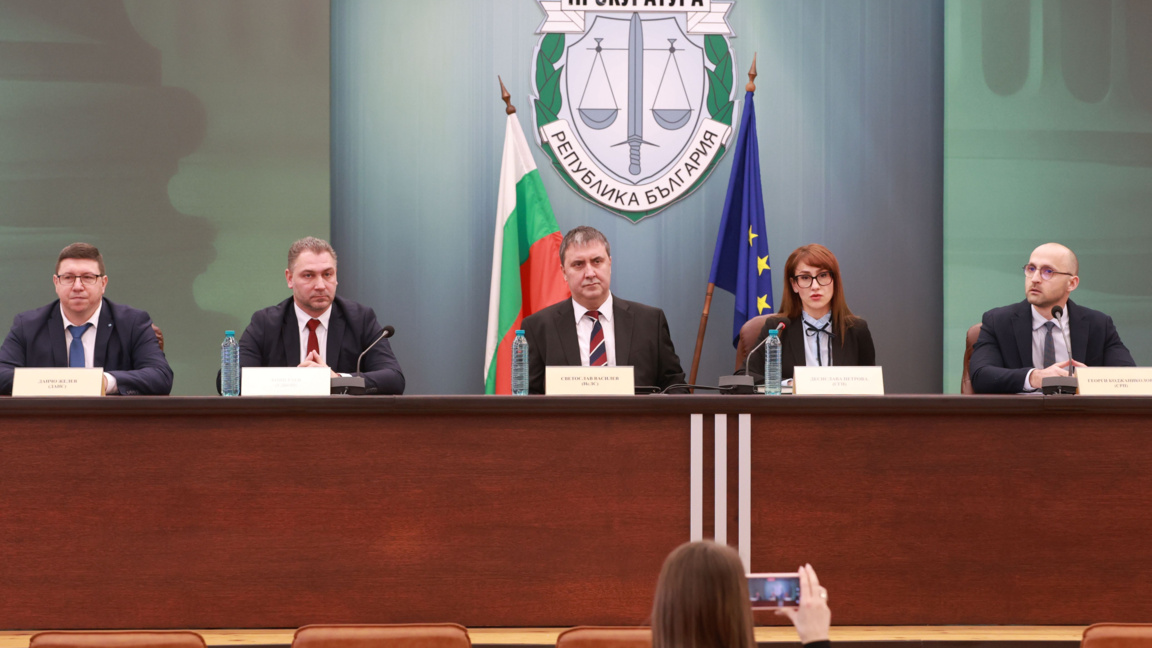 İnternette fikri mülkiyet ihlali nedeniyle üç kişiye dava açıldı