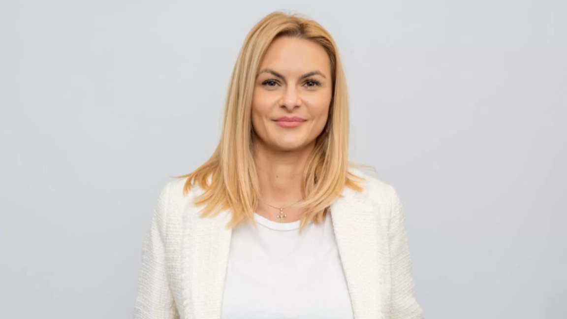 Д-р Христиана Бацелова